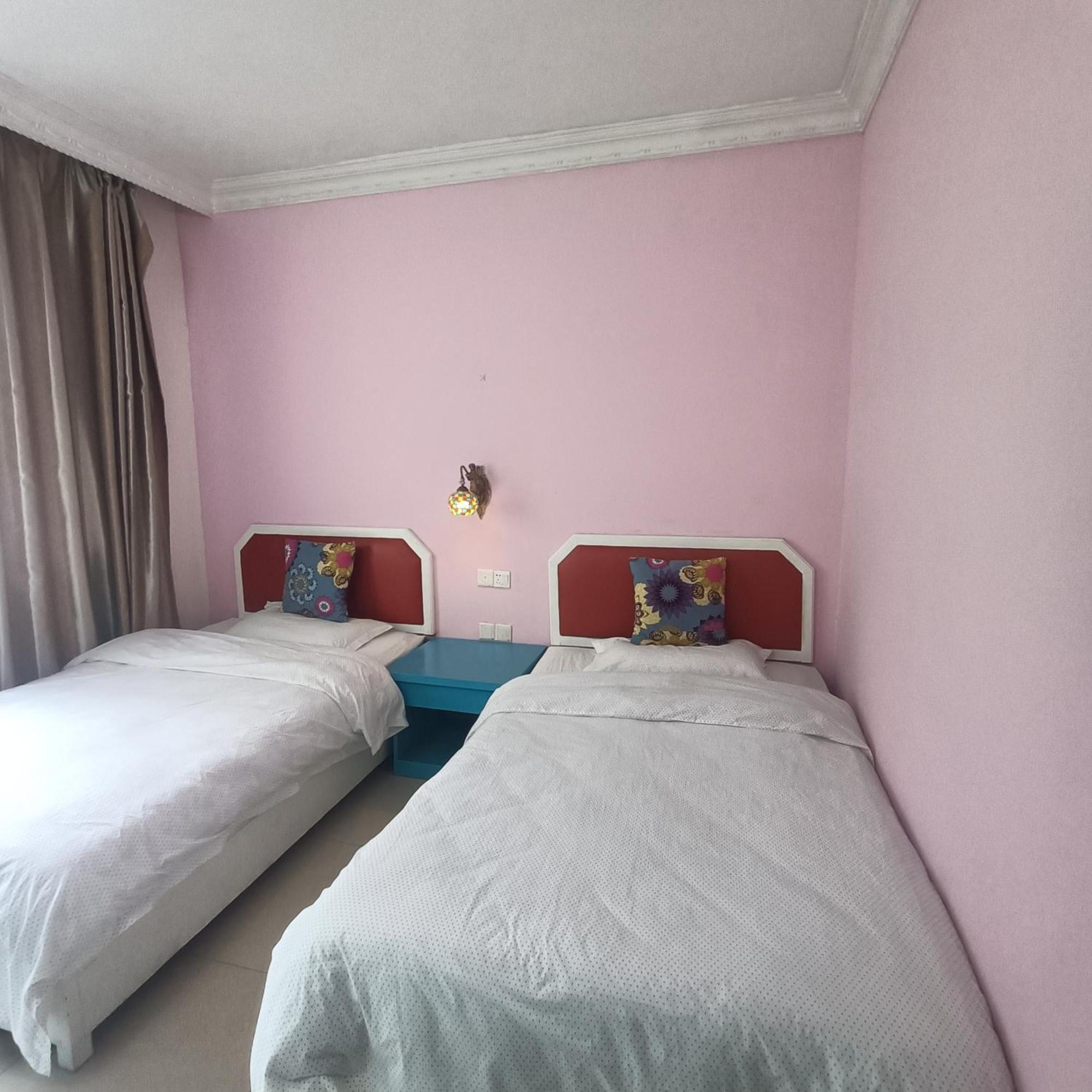 Yangshuo How Flowers Hostel Luaran gambar
